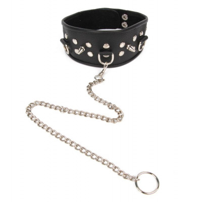 Черный ошейник с шипами и металлическим поводком-цепочкой Черный ошейник с шипами и металлическим поводком-цепочкой