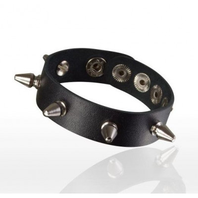 Браслет с шипами на руку Браслет с шипами на руку