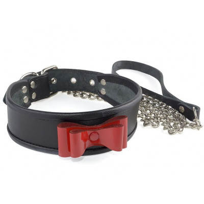 Чёрный ошейник с красным лаковым бантом и поводком Чёрный ошейник с красным лаковым бантом и поводком