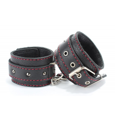 Черный бондажный набор с маленькими шипами Черный бондажный набор с маленькими шипами