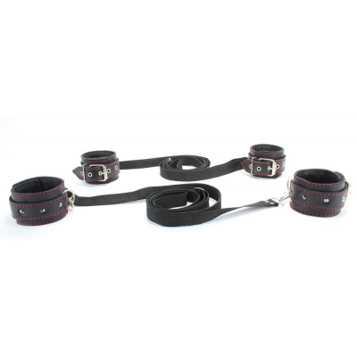 Черный бондажный набор с маленькими шипами Черный бондажный набор с маленькими шипами
