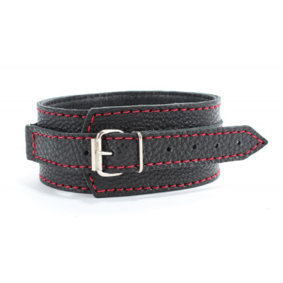 Черный ошейник увеличенного размера с шипами Черный ошейник увеличенного размера с шипами