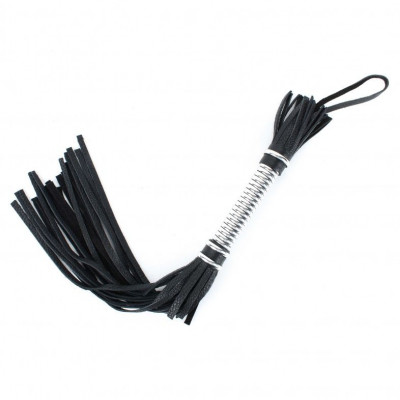 Черная плеть с серебристой ручкой - 45 см. Черная плеть с серебристой ручкой - 45 см.