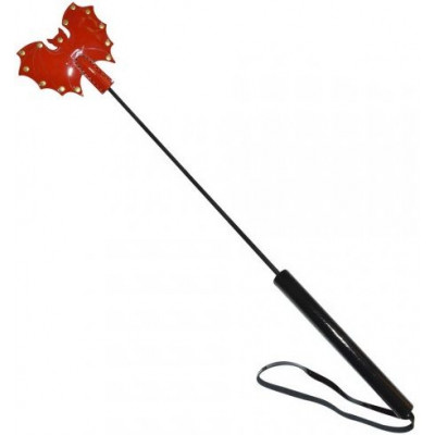 Стек с красным лаковым кожаным шлепком в виде летучей мыши - 60 см. Стек с красным лаковым кожаным шлепком в виде летучей мыши - 60 см.