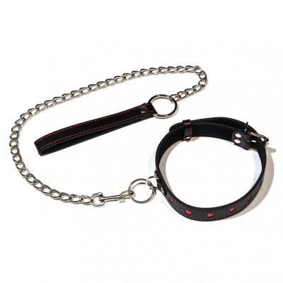 Ошейник с сердечками на металлическом поводке с ручкой Ошейник с сердечками на металлическом поводке с ручкой