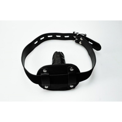 Черный кляп-фаллос на ремне с замком Черный кляп-фаллос на ремне с замком