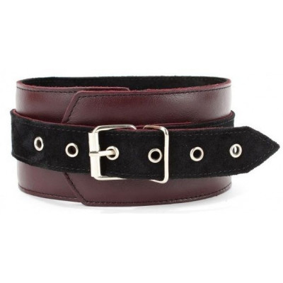 Бордовый ошейник Maroon Collar On The Strap Бордовый ошейник Maroon Collar On The Strap