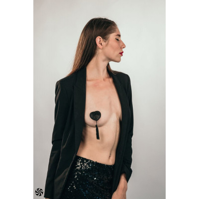 Черные пэстисы-сердечки Evans с кисточками Черные пэстисы-сердечки Evans с кисточками