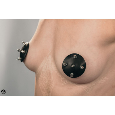 Черные пэстисы с шипами Royce Черные пэстисы с шипами Royce