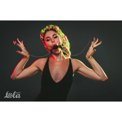 Силиконовый кляп-шар Hentai с зажимами на соски Силиконовый кляп-шар Hentai с зажимами на соски