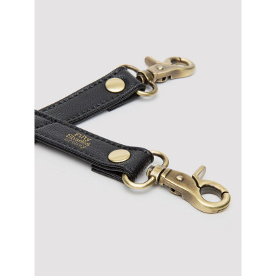 Черный фиксатор для манжет Bound to You Faux Leather Hogtie Черный фиксатор для манжет Bound to You Faux Leather Hogtie