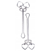 Серебристые зажимы на половые губы с сердечками