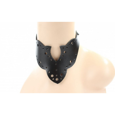 Черный резной чокер из натуральной кожи Черный резной чокер из натуральной кожи