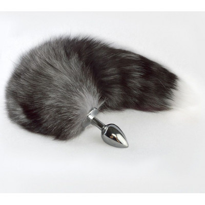 Серебристая анальная пробка с серым хвостиком Серебристая анальная пробка с серым хвостиком