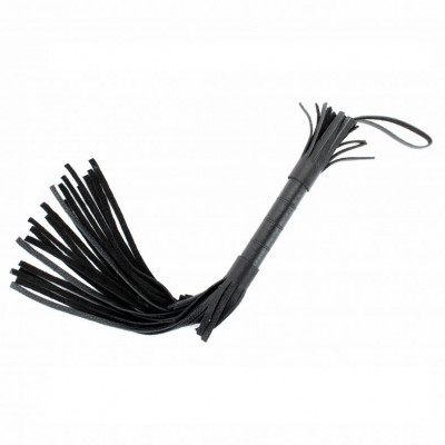 Короткая чёрная плетка из натуральной кожи - 45 см. Короткая чёрная плетка из натуральной кожи - 45 см.