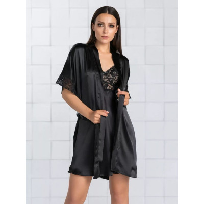 Обворожительный пеньюар с кружевом Обворожительный пеньюар с кружевом