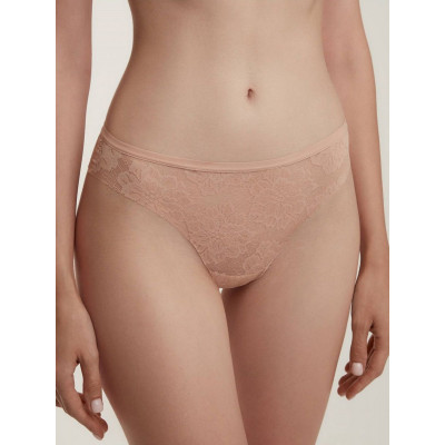Нежные кружевные трусики-танга Eva Нежные кружевные трусики-танга Eva