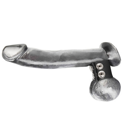 Хомут-утяжка для мошонки из искусственной кожи на клепках SNAP BALL STRETCHER Хомут-утяжка для мошонки из искусственной кожи на клепках SNAP BALL STRETCHER