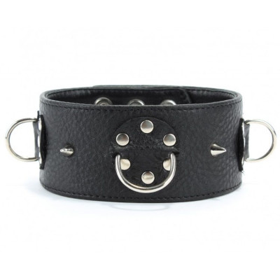 Чёрный кожаный ошейник с кольцами и клёпками Чёрный кожаный ошейник с кольцами и клёпками
