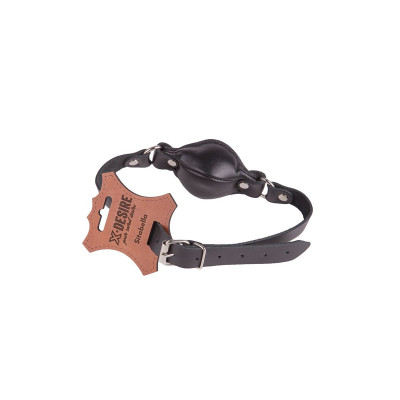 Чёрный кожаный кляп на регулируемых ремешках Чёрный кожаный кляп на регулируемых ремешках