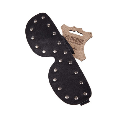 Черная кожаная маска на глаза с заклепками Черная кожаная маска на глаза с заклепками