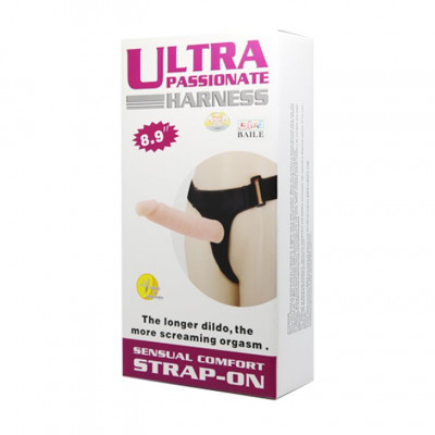 Гибкий фаллоимитатор-реалистик на трусиках Ultra Passionate Harness - 21,5 см. Гибкий фаллоимитатор-реалистик на трусиках Ultra Passionate Harness - 21,5 см.