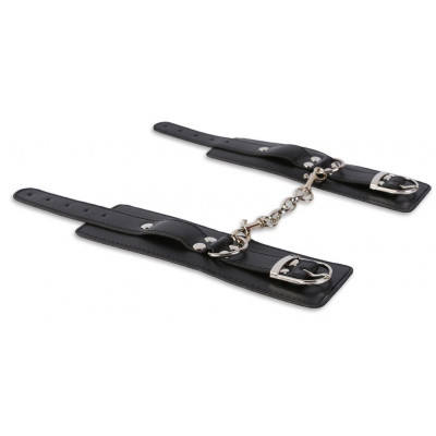 Манжеты с ремешками и карабинами для сцепки Манжеты с ремешками и карабинами для сцепки