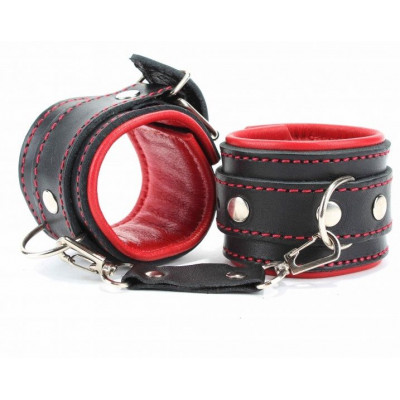 Черные оковы с красным подкладом Черные оковы с красным подкладом