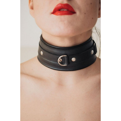 Черный ошейник из гладкой кожи Черный ошейник из гладкой кожи