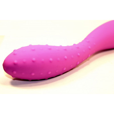 Розовый фаллоимитатор с двумя разными поверхностями - 20 см. Розовый фаллоимитатор с двумя разными поверхностями - 20 см.